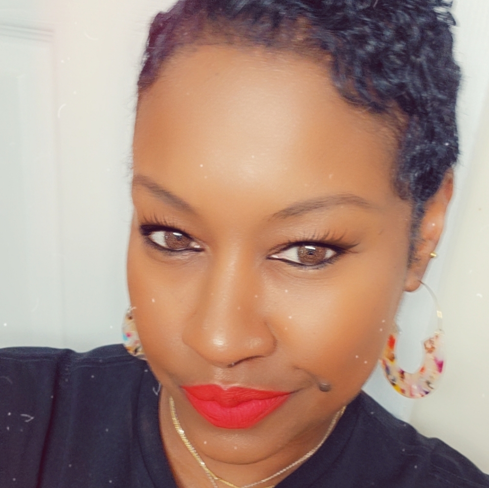 Meet your Posher, Marissa